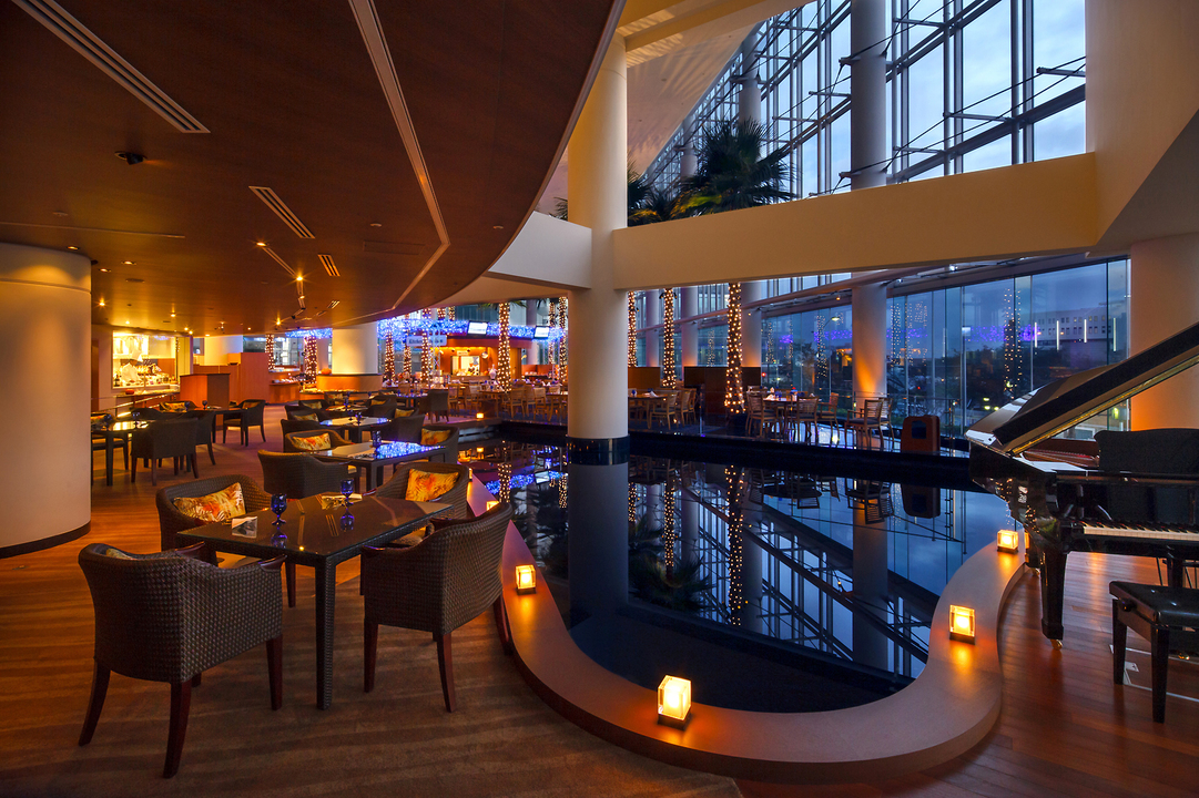 希少洋書｜TOP HOTEL RESTAURANTS トップ・ホテル・レストラン All Day Dining 