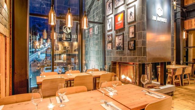 The Alpinistの施設画像1