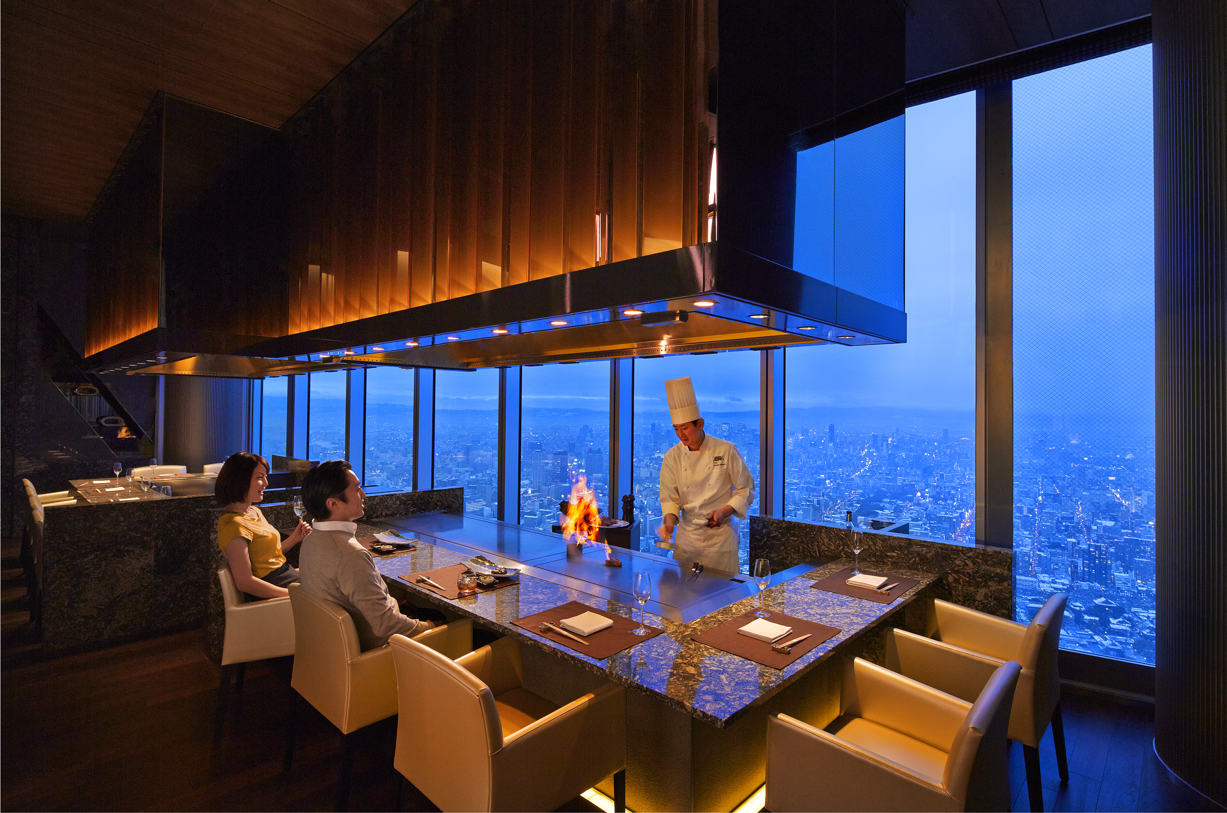 レストラン ダイニングバー＆レストラン crossfield with TERRACE LOUNGE 大阪