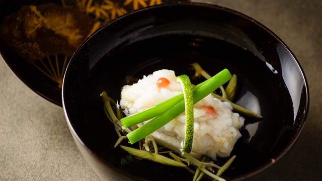 日本料理 手と錫の施設画像1