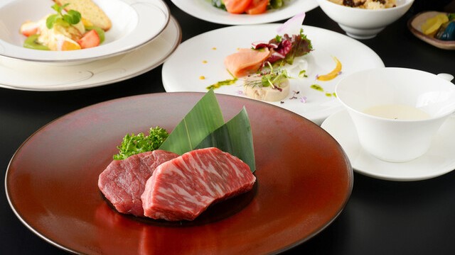 鉄板焼 ビュメール / 函館国際ホテルの施設画像1