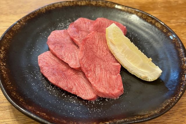 炭火焼肉深山の施設画像1