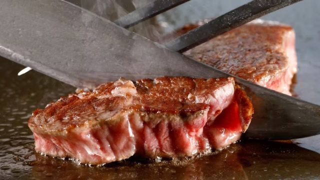 鉄板焼き シギラブルー/ホテルブリーズベイマリーナの施設画像1