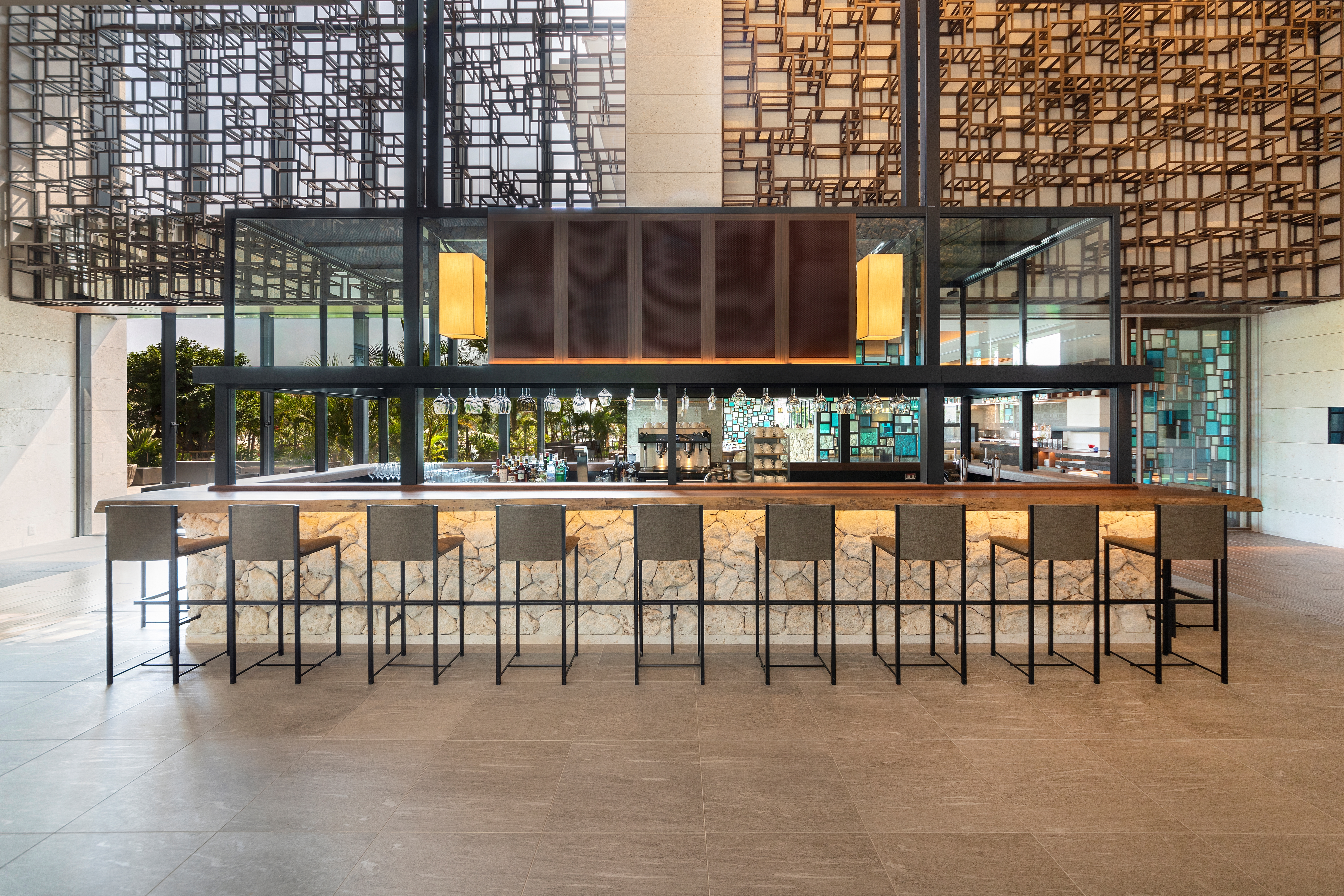 ロビーラウンジ&バー / ハイアット リージェンシー 瀬良垣アイランド 沖縄の施設画像1