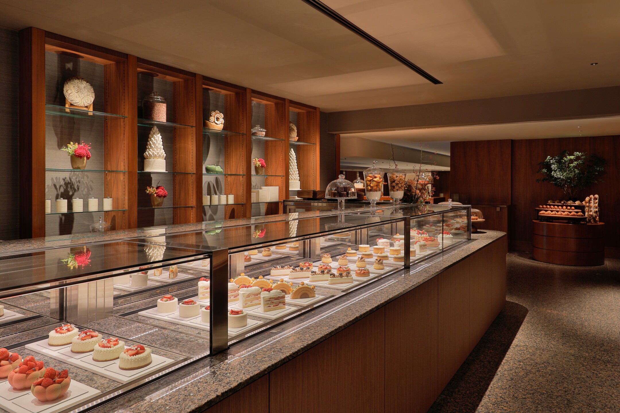 銀座千疋屋 新宿店 フルーツショップ - Restaurant Guide - TableCheck