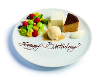 SWEETS &SEASONAL FRUITS PLATE