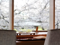 唯一無二の鮨コース「選べるおまかせ」ディナー　25,000円（鮨カウンター）