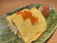 エビカニだし巻き卵 ～イクラがけ～