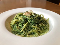 Eniの生パスタ（ダンジネスクラブとほうれん草のゴルゴンゾーラクリーム）