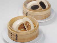 東天紅特製あん万頭 (1個)