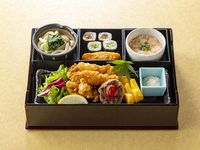 "Special Children's Meal" A special set (dinner) popular with children, including chawanmushi and hamburger steak