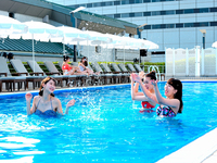 レディースディ 【デイプール入場料】8月 火･水・終日（9:00～17:30）