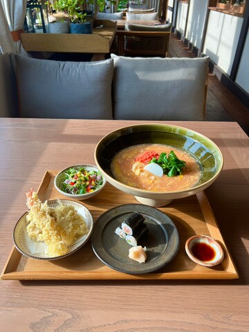 つるとんたん UDON NOODLE Brasserie KARUIZAWA JAPAN - Restaurant