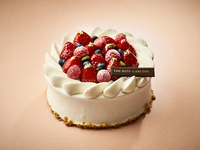 セレブレーションケーキ15cm丸型（5号 / 4～6名様用）