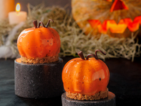 Pumpkin Patch Mini Cake