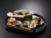 【4種の焼き芋食べ比べ＆選べる日本茶セット】お席のご予約