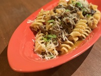 【調理済】トルティリオーニ　和牛ときのこのラグーボロネーゼ