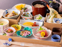 【Lunch】Book a Table