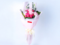 6PC Ecuadorian Rose Bouquet