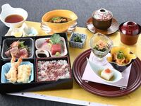 季節の贅沢松花堂弁当