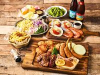 涼しい今がチャンス！開放感のある屋上でBBQパーティー♪【サーフ＆ターフのプレミアムBBQプラン🔥】☆120分飲み放題付き☆