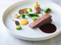 アリスの春の感謝祭ディナーコース