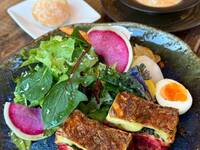 法蓮草とビーツのラザニアのランチセット