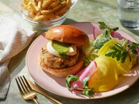 【TAKEAWAY】shrimp burger, lemongrass dressing, aioli  and shaved radish salad and fries 