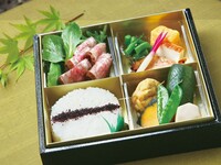 和牛松花堂弁当