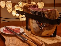 Raw ham (Shodoshima long-term fermentation and aging)