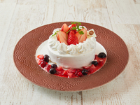 【赤身2種のうにバター醤油焼きなどがついたアニバーサリーケーキ付コース　Fコース￥8850-】