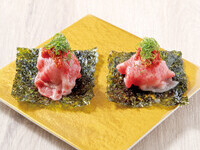 ♦︎Special course limited to a limited number of groups♦︎ All-you-can-drink for 2 hours including draft beer, plan with popular meat sushi! Limited time 8,000 yen → 6,500 yen (tax included) 18% OFF! !