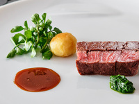 【個室確約☆戌の日のお参り祝い膳に】 メインは厳選牛肉のグリルなど全4品コース