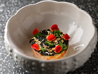 （ワイン＆日本酒ペアリング８種付き）【花】