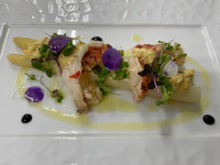 ランチタイム　ワンドリンクとアニバーサリーケーキ付きお魚料理とお肉料理のダブルメインランチ