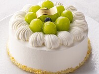 シャインマスカットのショートケーキ4号