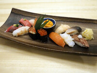 【Lunch 90 minute system only】12 Nigiri Nigiri "TAKUMI" This is Ezo-mae Sushi, a collection of Hokkaido ingredients.