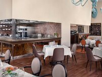 【オンライン限定スペシャルオファー】プリフィクスランチコース／4品