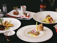 【ワイン付・完全予約制】☆シャンパーニュ含むペアリングワイン付きクリスマスディナー☆12/25