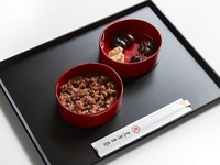 Reservation for a light meal [Sekihan]