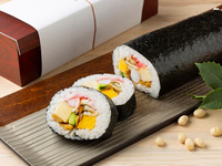 【日本料理 簾】 恵方巻（七福神）