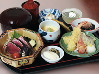 【Japanese set meal with seared bonito and tempura】 A lunch-only menu. Perfect for a business lunch!