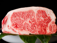 [Top-of-the-line Premium Course] For entertaining or special celebrations, luxurious carefully selected ingredients and grilled Kuroge Wagyu beef in salt crust, plus 7 other dishes, 55,000 yen
