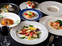 [Arietta] Recommended for parties. Uses seasonal ingredients. Double main course of fresh fish and veal. 13,200 yen. Private rooms available.