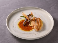 ＜ランチ＞コースArt　（前菜、メイン、デザートなど全5皿）