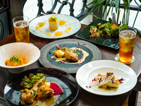 オフィシャルWEB予約限定【ハワイアンランチコース全5皿】ドリンクバー付！滞在時間無制限