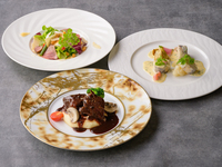 【マンスリーランチ】お魚・お肉料理の両方楽しむ全4品・テーブルチェック予約限定選べるワンドリンク付き