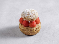 *Limited time only* Strawberry cream puffs