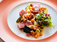 Friday, Sunday, and public holidays WEB-only Degustation ¥11,000