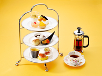 アフタヌーンティーセット+スパークリングワイン付